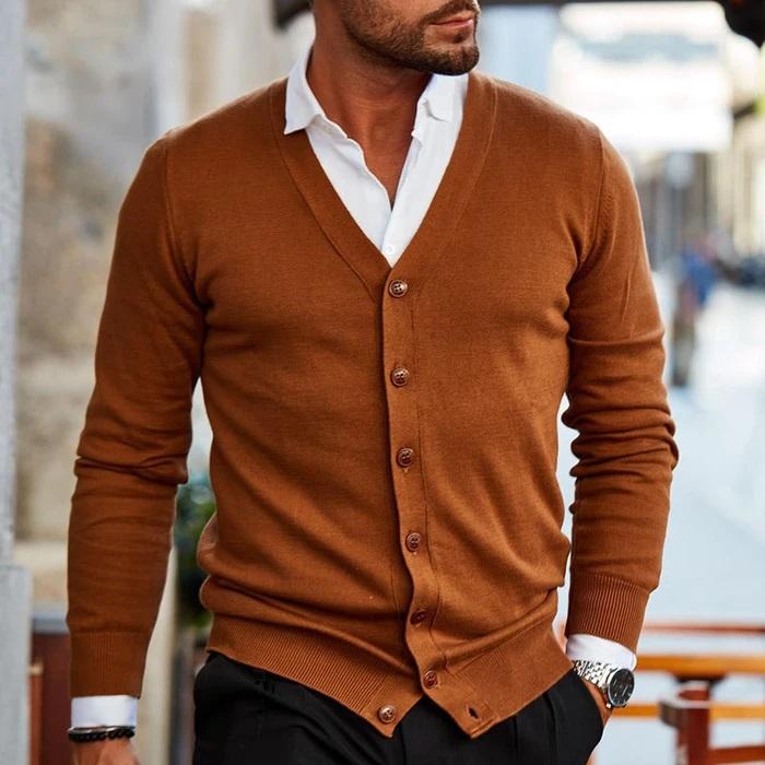 Heren gebreid vest cognac met V-hals en knoopsluiting