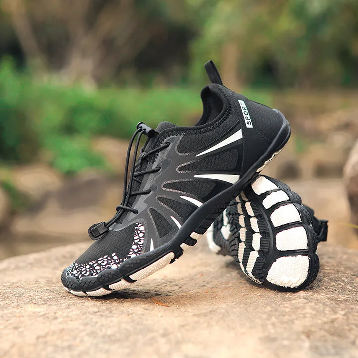 Heren waterschoenen met elastische veters en profielzool 2