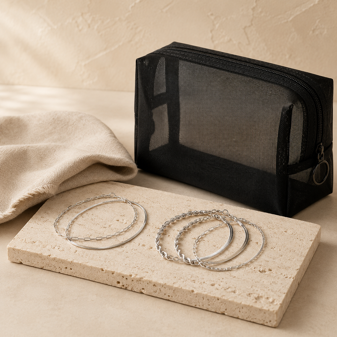 Unisex cadeauset met toilettas en zilverkleurige sieraden