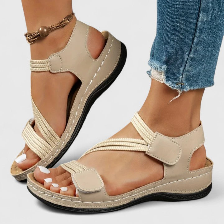 Dames Comfortsandalen Met Klittenband En Zacht Voetbed in Beige