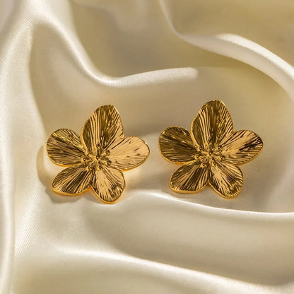 Juliette – Vintage Gouden Bloem Oorbellen Modehuis-Nederland