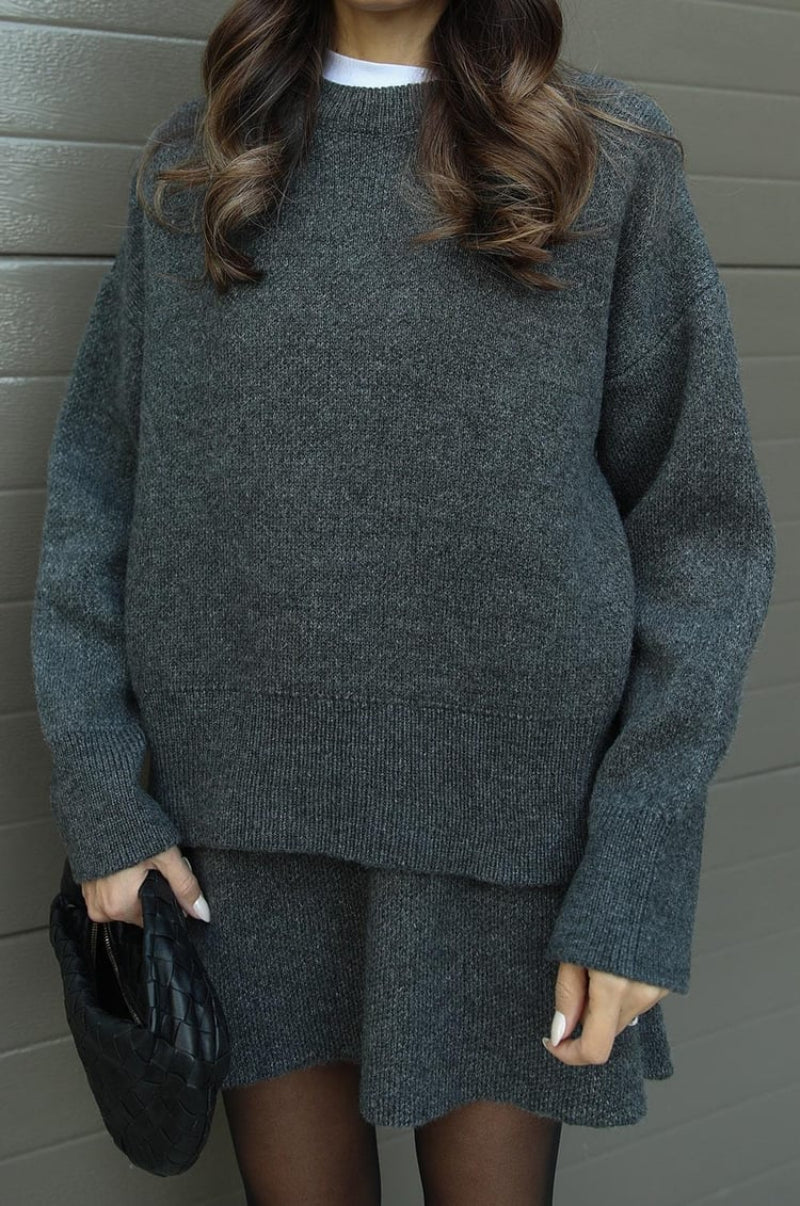 Dames Trui en Rokje Co-ord Set Mini