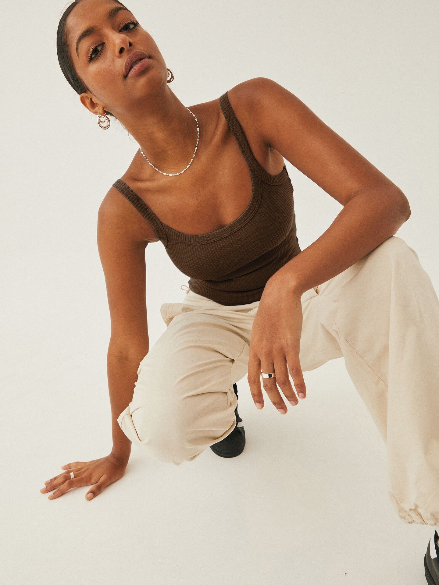 Dames Ribbed Square Neck Camisole Crop