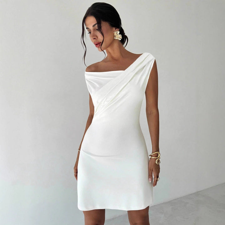 Dames Elegante Off Shoulder Jurk Met Gedrapeerde Halslijn detailfoto 3