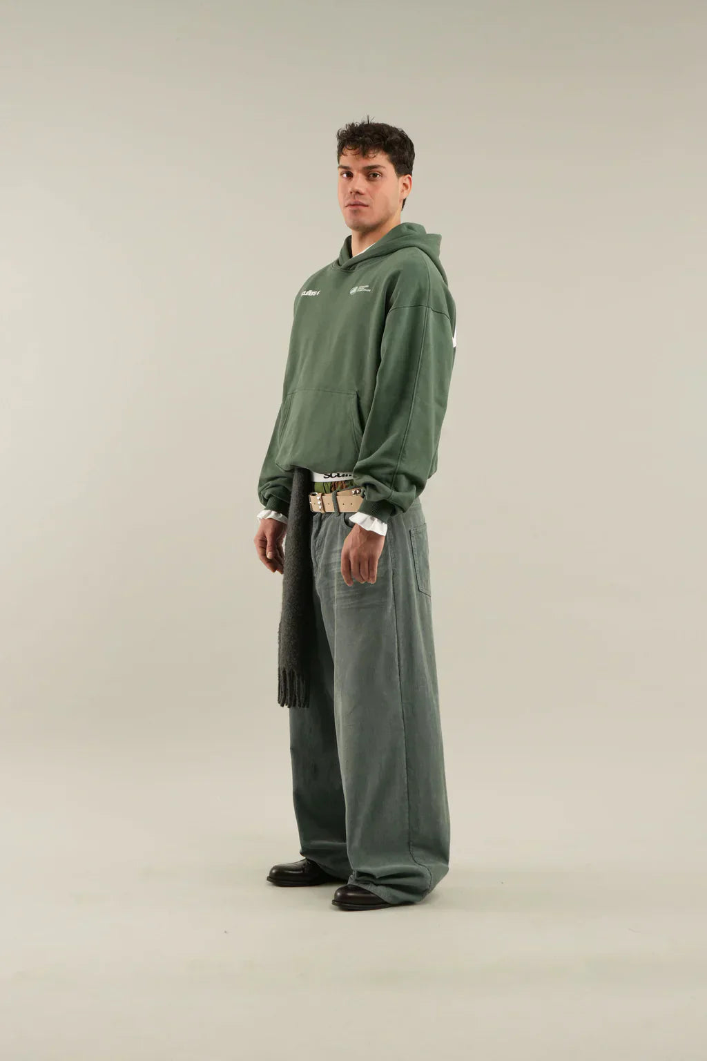 Dames Hoodie Met Ruimvallende Pasvorm En Rugopdruk detailfoto 5