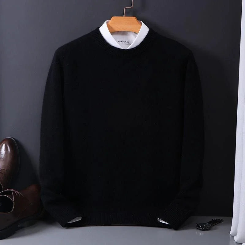 Heren Zacht Gebreide Pullover Met Ronde Hals En Rechte Snit in Zwart