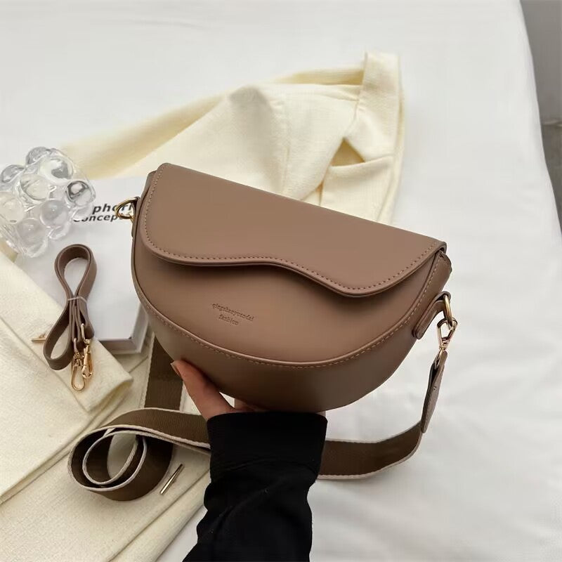 Dames Crossbody Tas Met Veganleer Look En Magneetsluiting in Beige