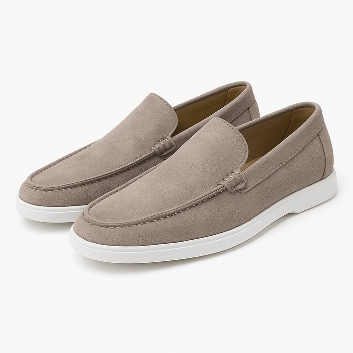 Heren Suèdelook Loafers Met Mocassinnaad En Witte Zool in Grijs