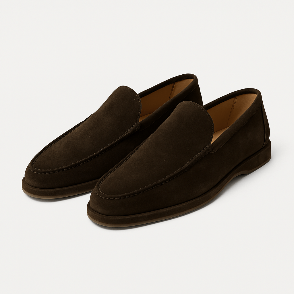 Heren Suèdelook Loafers Met Mocassinnaad En Witte Zool in Koffie