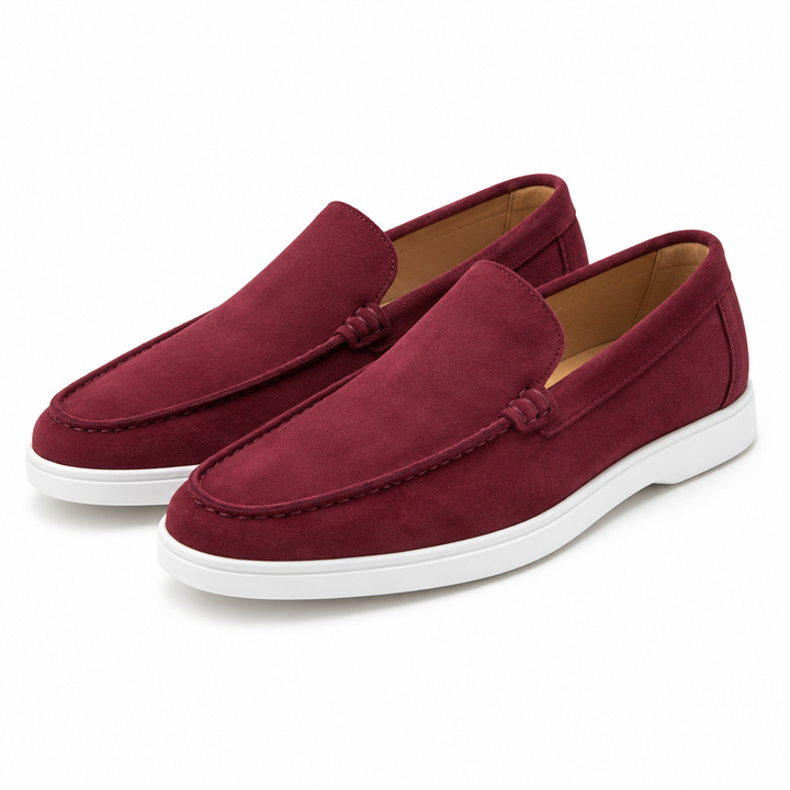 Heren Suèdelook Loafers Met Mocassinnaad En Witte Zool in Bordeaux