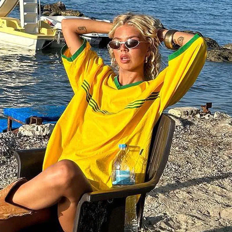 Oversized T shirt met V hals voor dames Korte mouwen