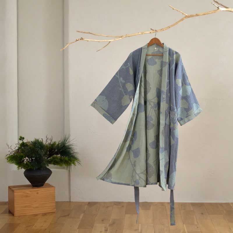 Dames Kimono Badjas Met Tweekleurig Ginkgomotief En Ceintuur in Blauw/Lichtgroen
