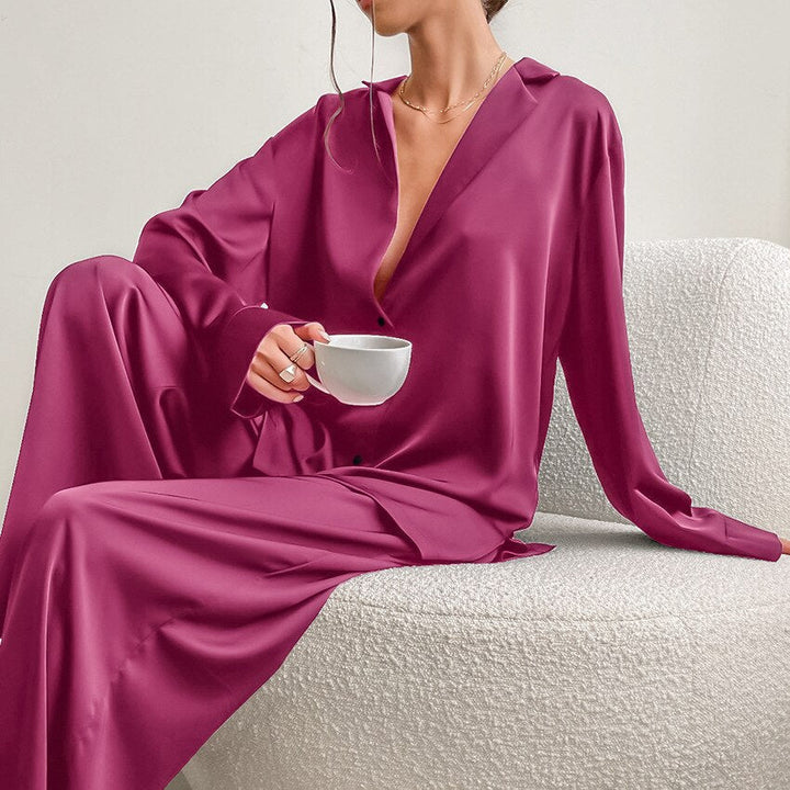 Dames Tweedelige Pyjamaset Met Satijnen Look En Reverskraag in Roze