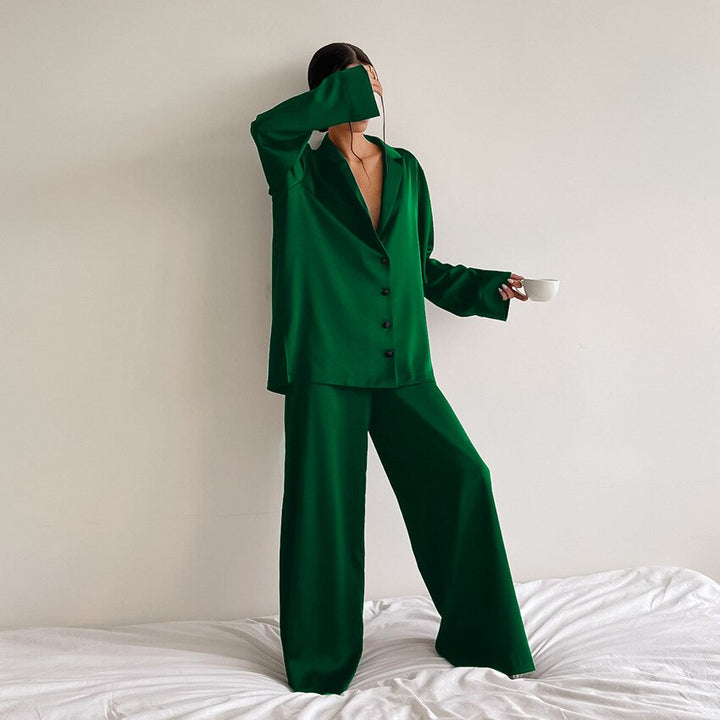 Dames Tweedelige Pyjamaset Met Satijnen Look En Reverskraag in Groen