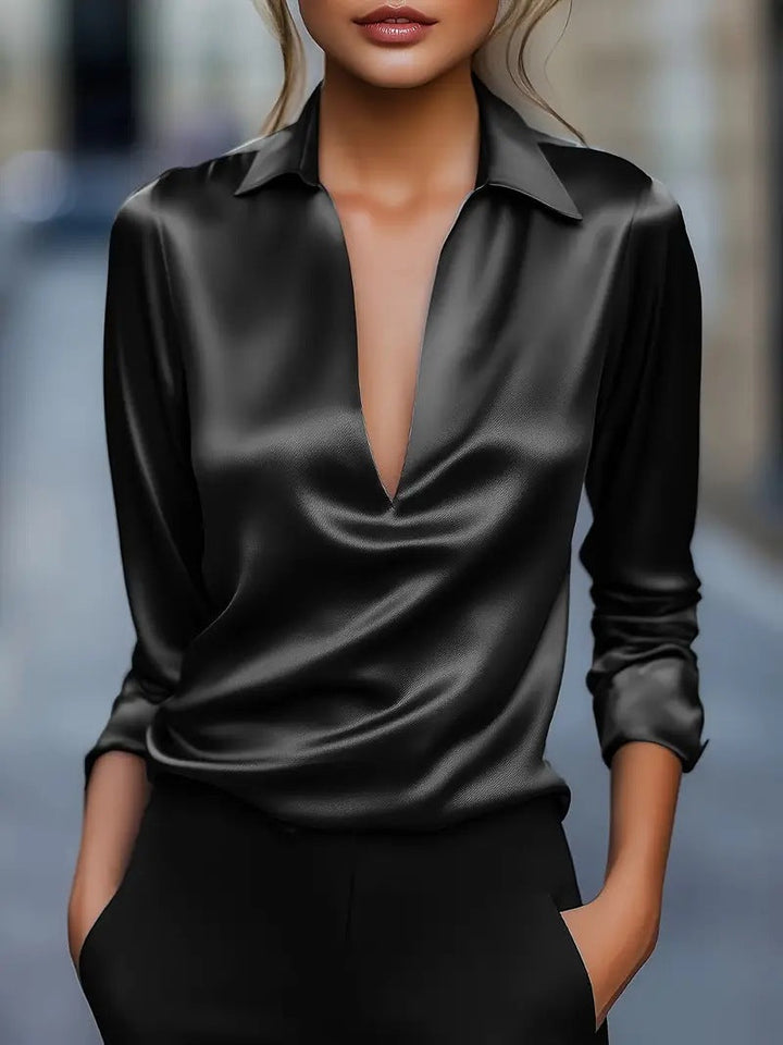 Dames Veelzijdige Blouse Met Satijnen Look En Diepe V Hals in Zwart