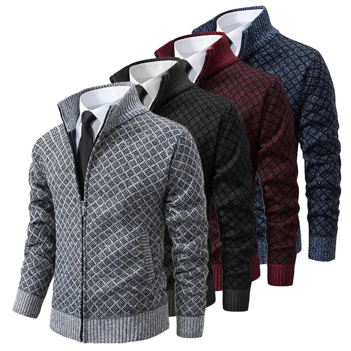 Gebreid herenvest met ruitpatroon in grijs, zwart, bordeaux en blauw