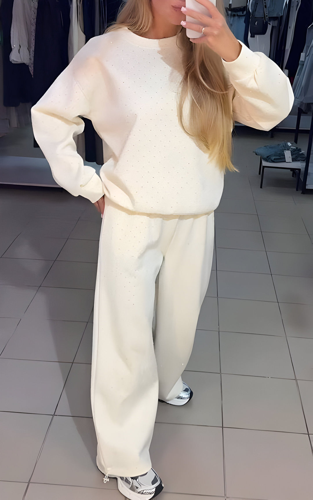 Dames tweedelige set met strass sweater en wijde broek - afbeelding 2