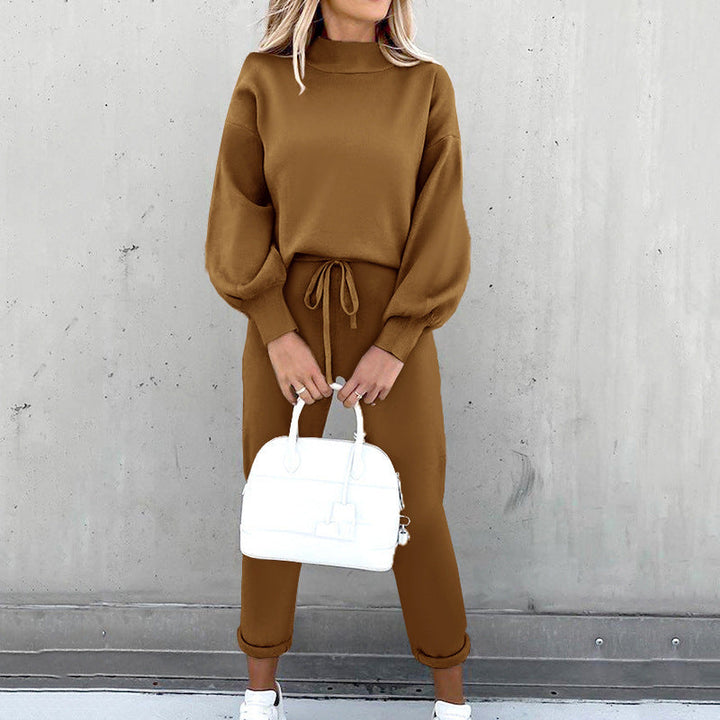 Dames Zachte Lounge Set Met Ronde Hals Trui En Joggingbroek in Beige